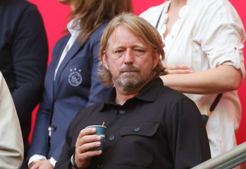 Ajax želi umiriti bijesne navijače: Nakon velikih nereda potjerali direktora